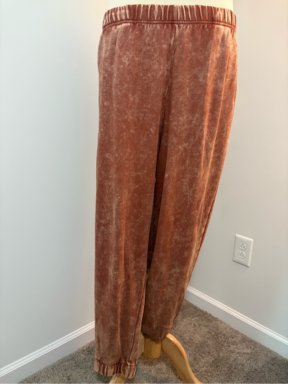 Zenana Outfitters Rust Mineral-Wash Joggers